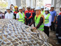 Tinjau Museum Peradaban Reog, Gubernur Khofifah: Ini Simbol Semangat Ksatria Ponorogo