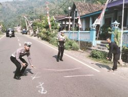 Kakek 72 Tahun Tewas Tertabrak Motor di Jalan Raya Pacitan–Ponorogo, Dua Orang Luka-Luka