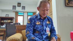 Pemkab Pacitan Terapkan Stiker “Keluarga Pra Sejahtera” pada Rumah Penerima Bansos